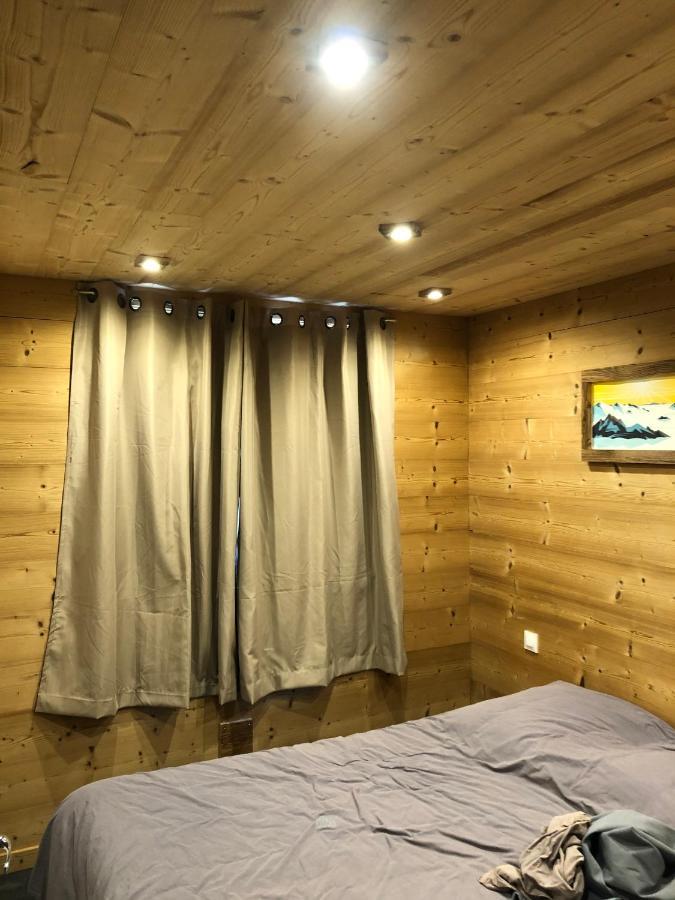 Апартаменты 11 Rue Des Iris Фон-Ромё Экстерьер фото
